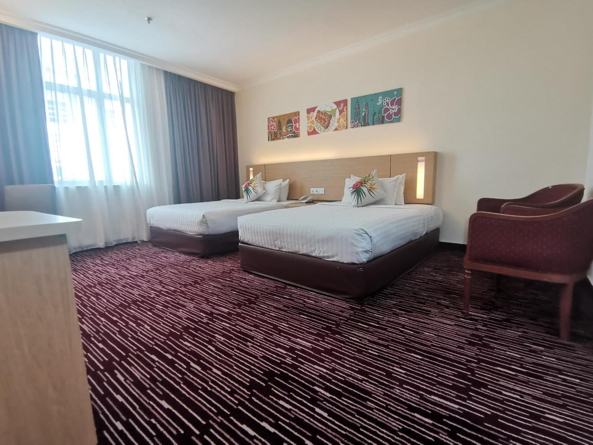 Rhr Hotel カジャン エクステリア 写真