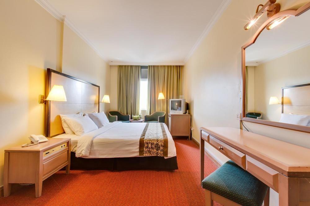 Rhr Hotel カジャン エクステリア 写真