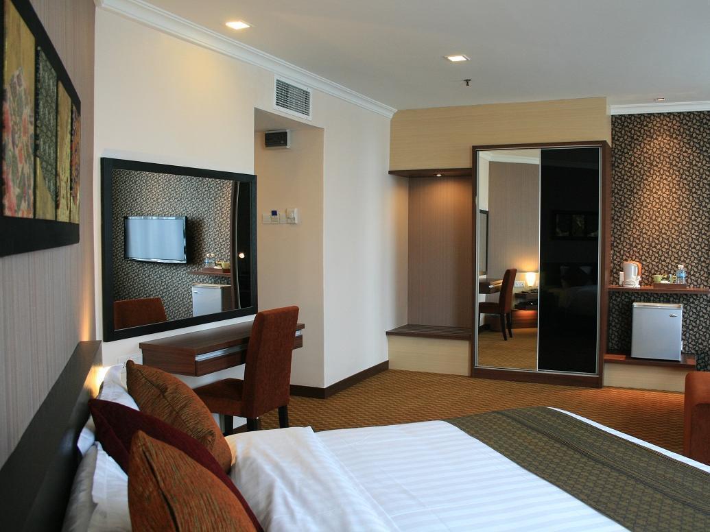 Rhr Hotel カジャン エクステリア 写真
