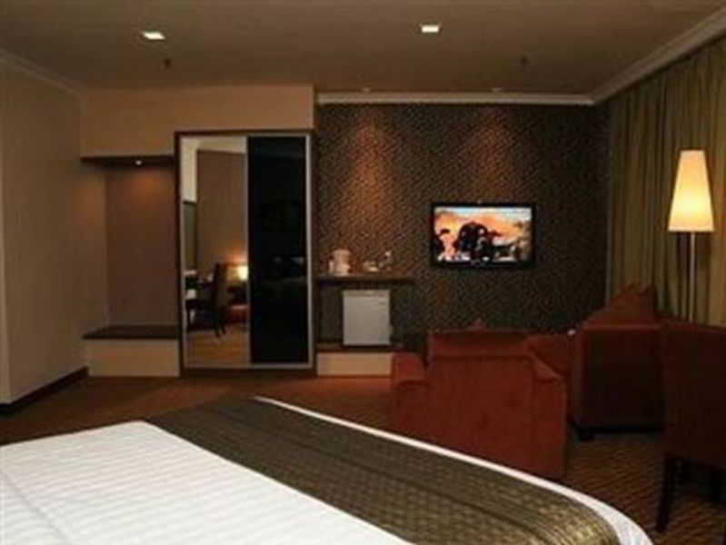 Rhr Hotel カジャン エクステリア 写真
