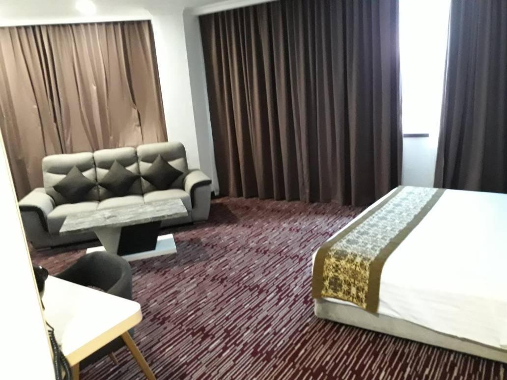 Rhr Hotel カジャン エクステリア 写真